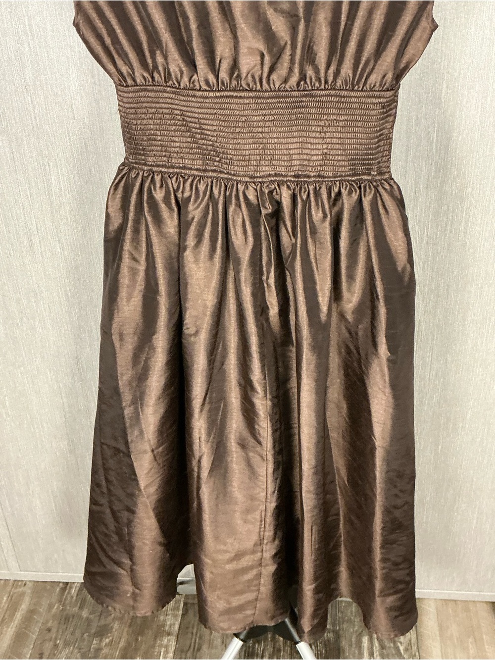 Hutch Brown Shirred-Waist Maxi Dress Medium Petite - Picture 10 of 12